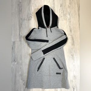 BURBERRY Sport hoodie/tunic.